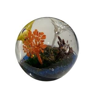 Artglass 4 Flower Colorful Burst Swirled Round Paperweight 7" Around 3" Wide